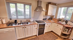 Belview Cottage Dorset kitchen